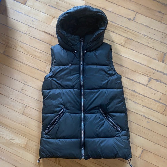 Zara Jackets & Blazers - ZARA Trafaluc Vest